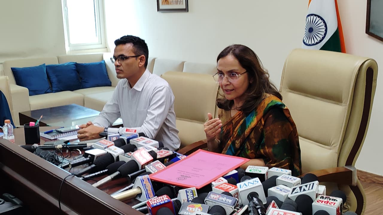 फर्जी फर्म व कंपनियां बनाकर पैसा किया जा रहा था ट्रांसफर, 100 से ज्यादा बैंक अकाउंट किये गए फ्रीज