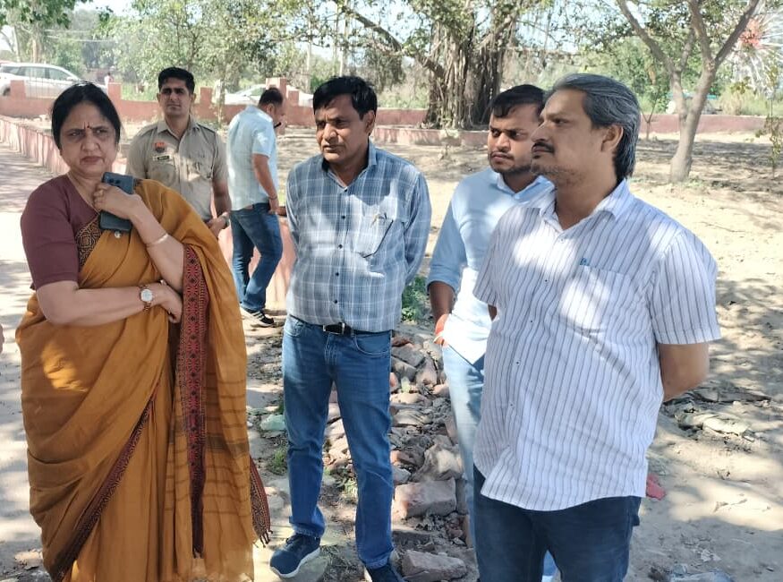 12.35 करोड़ की लागत से पश्चिमी यमुना नहर किनारे विकसित होगा रिवर फ्रंट, तीन करोड़ की लागत से बनेंगे तीन छठ पूजा घाट