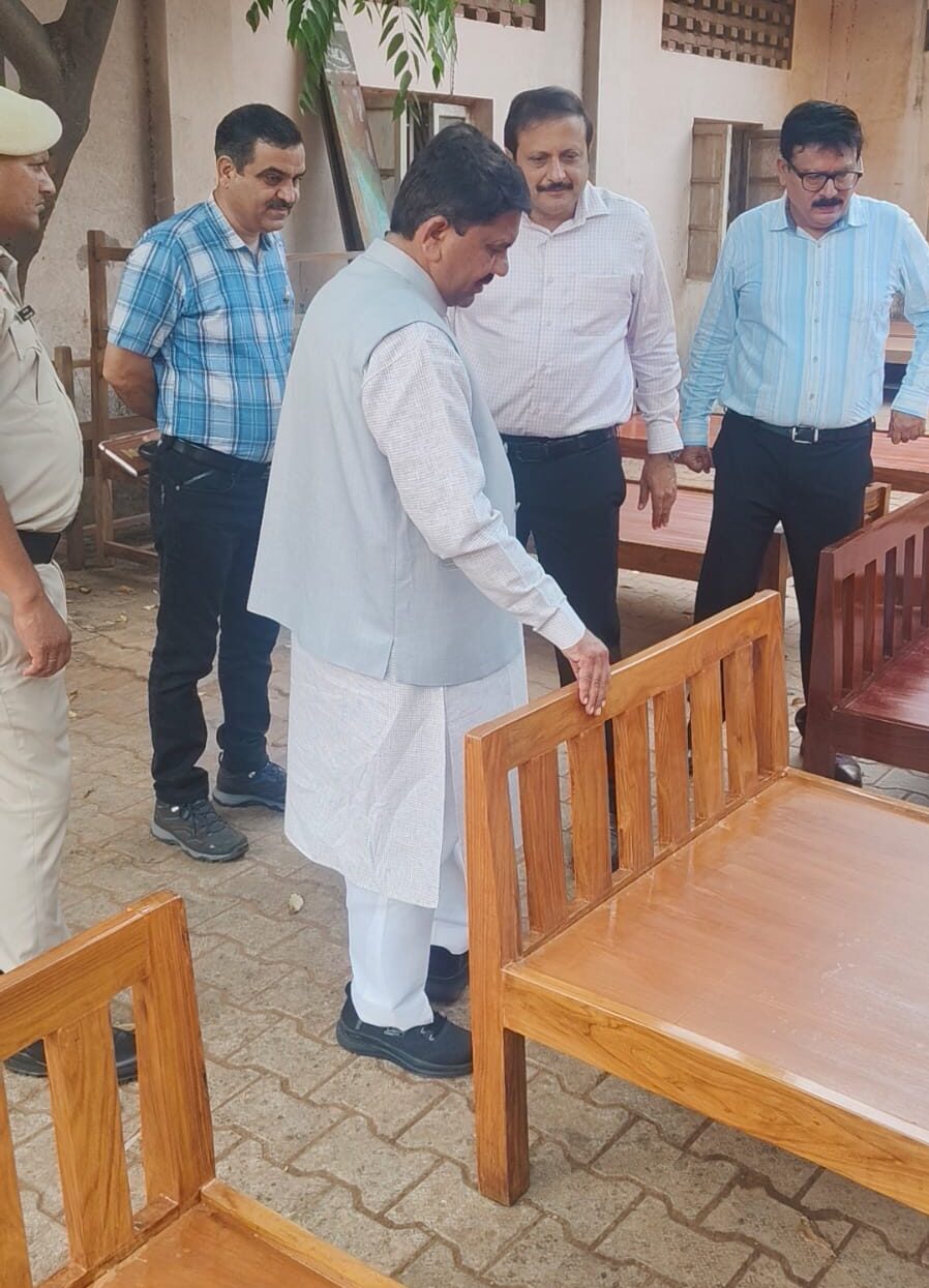 हरियाणा वन विकास निगम के अध्यक्ष का यमुनानगर दौरा,शहर में निगम का फर्नीचर शो-रूम खोलने का दिया सुझाव