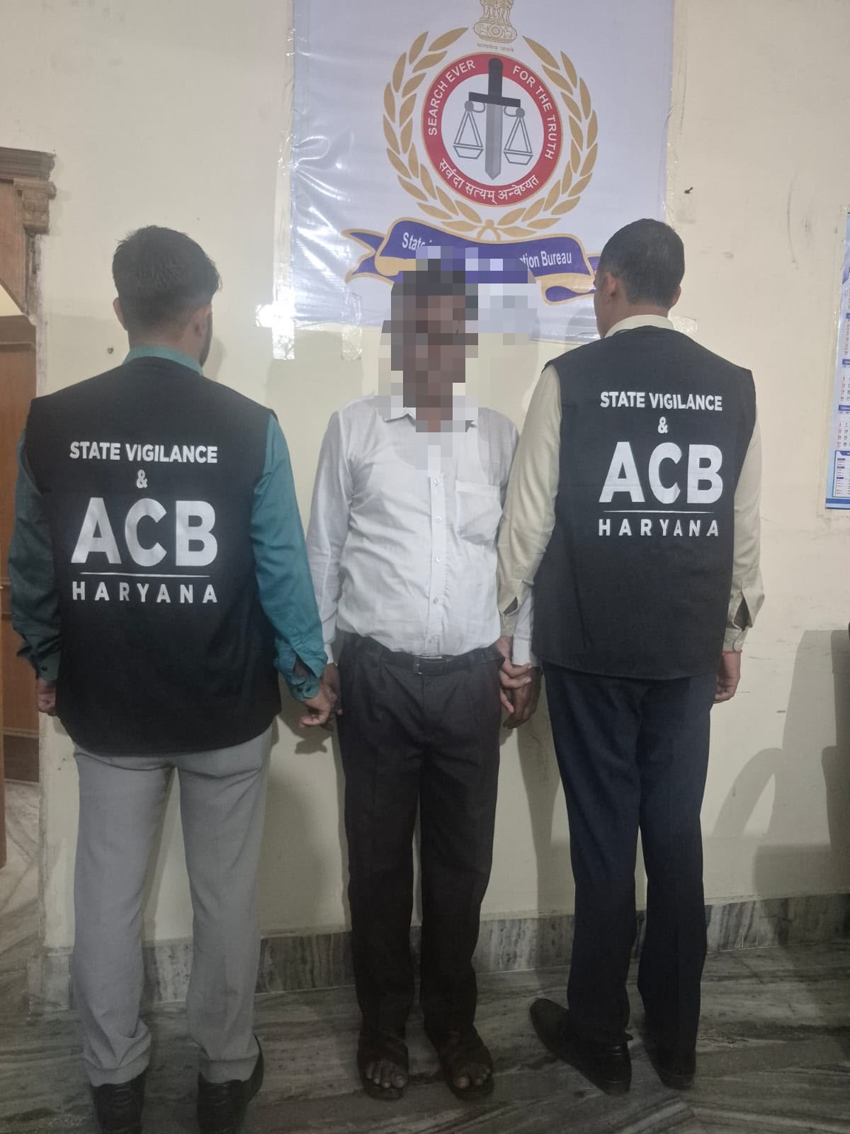 दुकान की रजिस्ट्री कराने के बदले 20 हजार रुपये रिश्वत लेते नगर निगम करनाल का सहायक गिरफ्तार