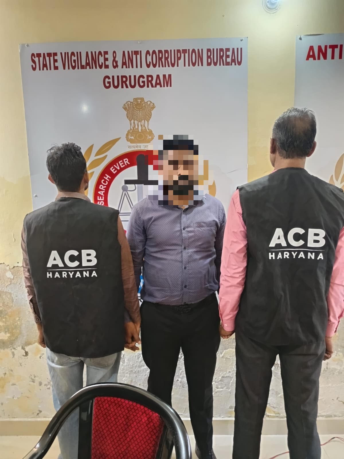 नूंह में एसीबी की कार्रवाई: अतिरिक्त ड्यूटी की हाजिरी पूरी करने के बदले 22 हजार रुपये रिश्वत लेते मेडिकल कॉलेज का सहायक गिरफ्तार